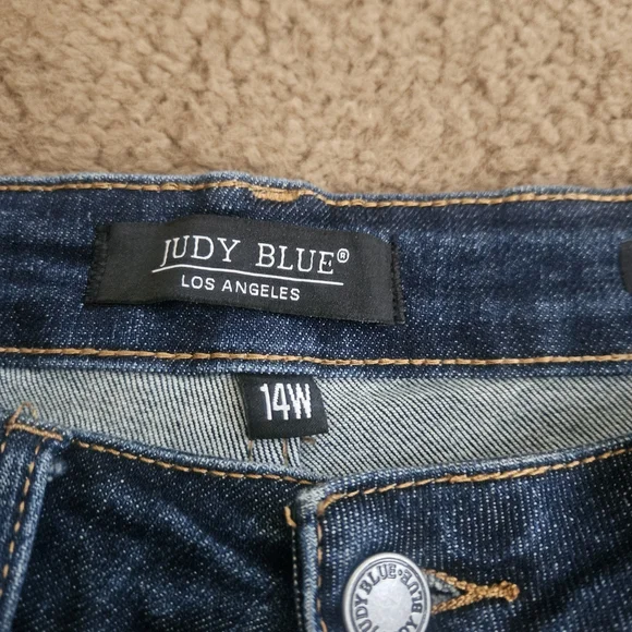 Judy Blue Dark Wash Flare Jeans/Bootcut - Picture 2 of 7
